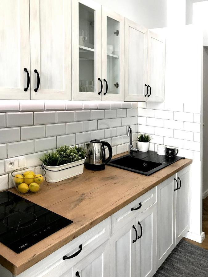 Apartament Peowiakow Kings Deluxe Lublino Esterno foto