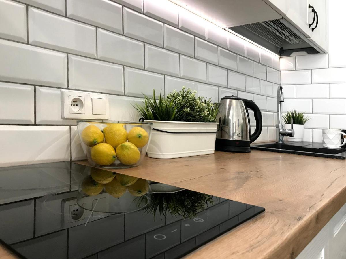 Apartament Peowiakow Kings Deluxe Lublino Esterno foto