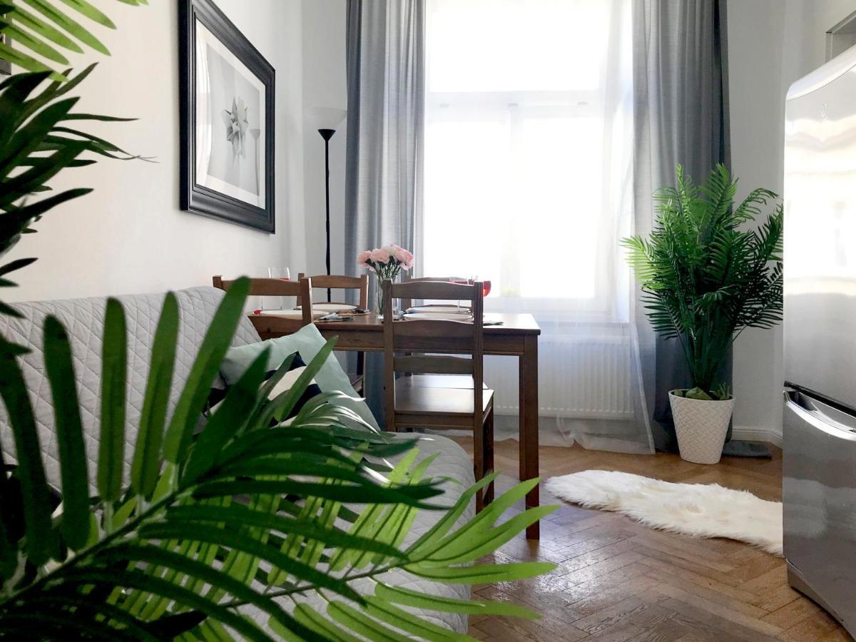 Apartament Peowiakow Kings Deluxe Lublino Esterno foto