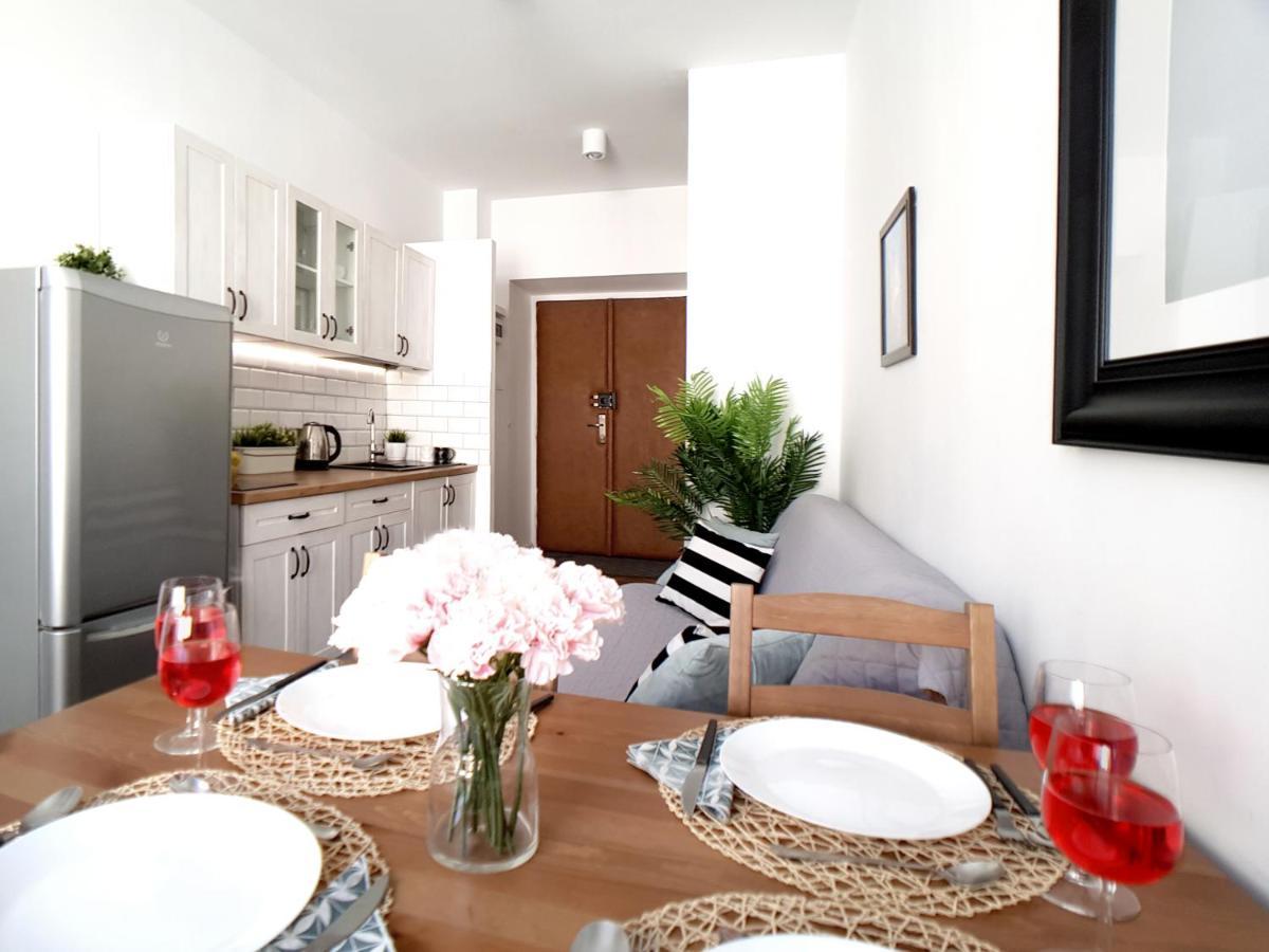 Apartament Peowiakow Kings Deluxe Lublino Esterno foto